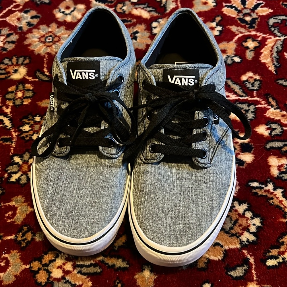 Men’s Grey Vans Lowrise Sneakers Size 8.5 | Worn Once, Excellent Condition